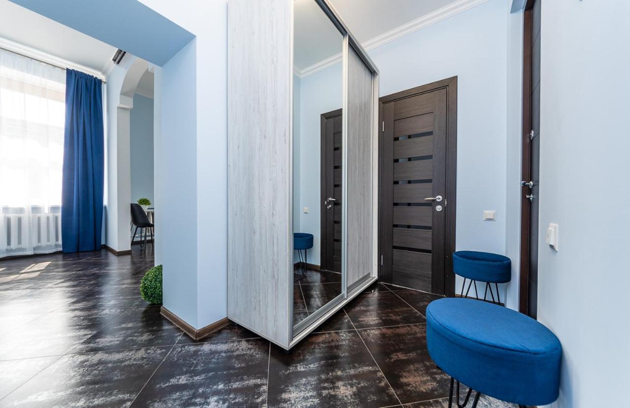 View On Sofievskaya Square Apartment Kiev Luaran gambar